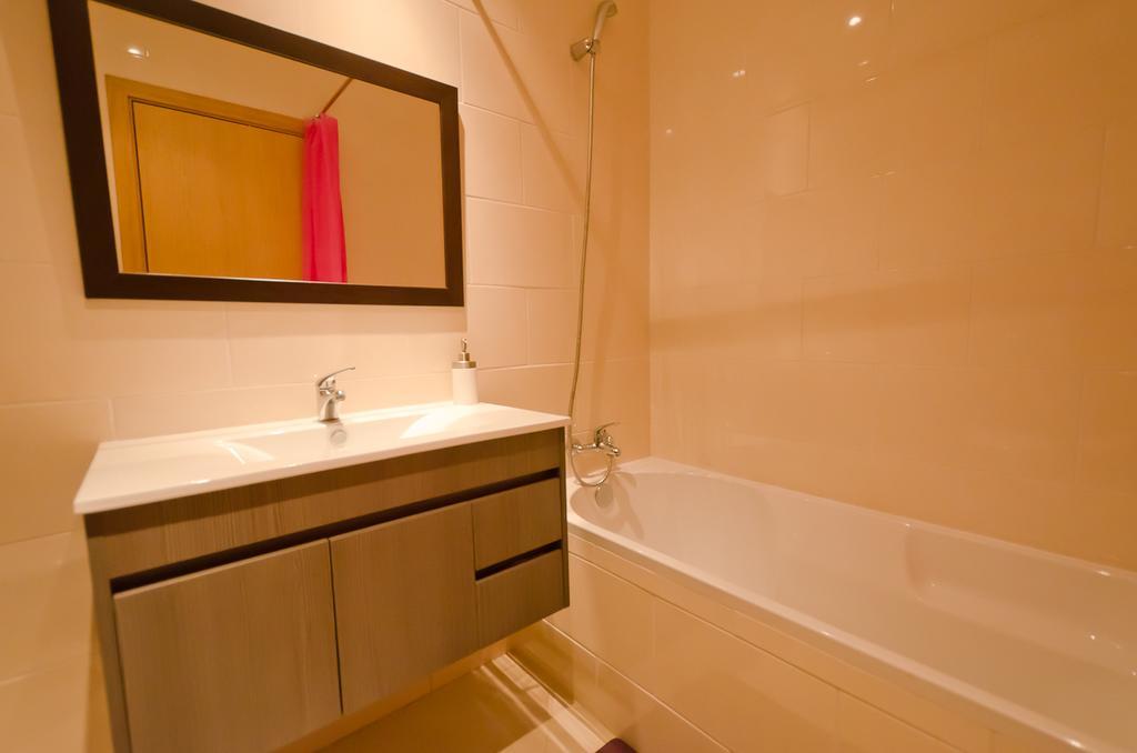 Modern 2 Bed Apartment 5Km Carvoeiro Lagoa  Bagian luar foto